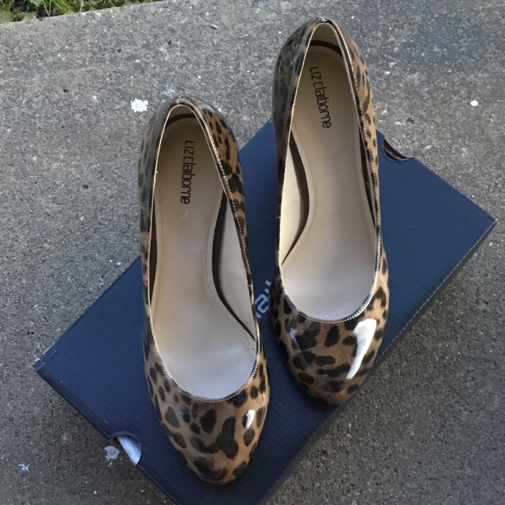 Liz Claiborne Shoes
